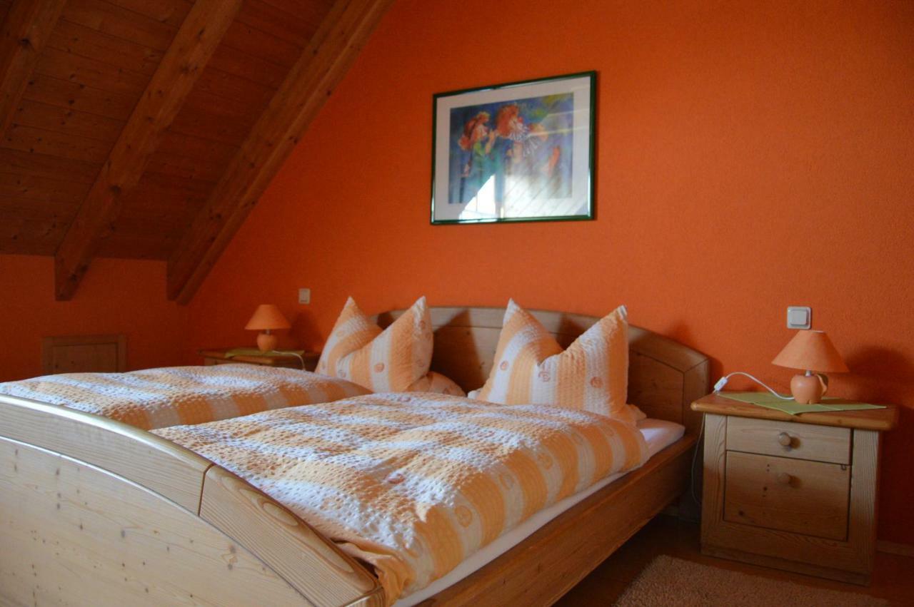 Schuler-Petschler Apartment Obereisenheim Bagian luar foto